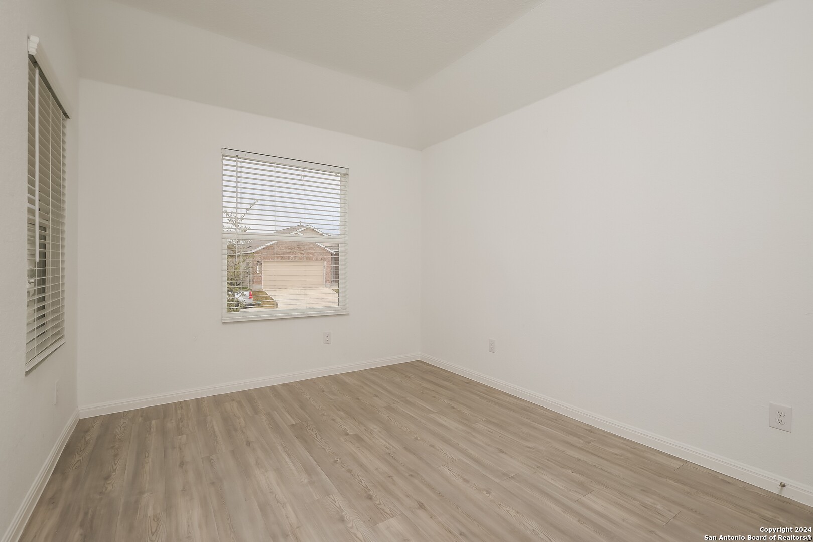 4434 Revetment Way San Antonio TX 78223