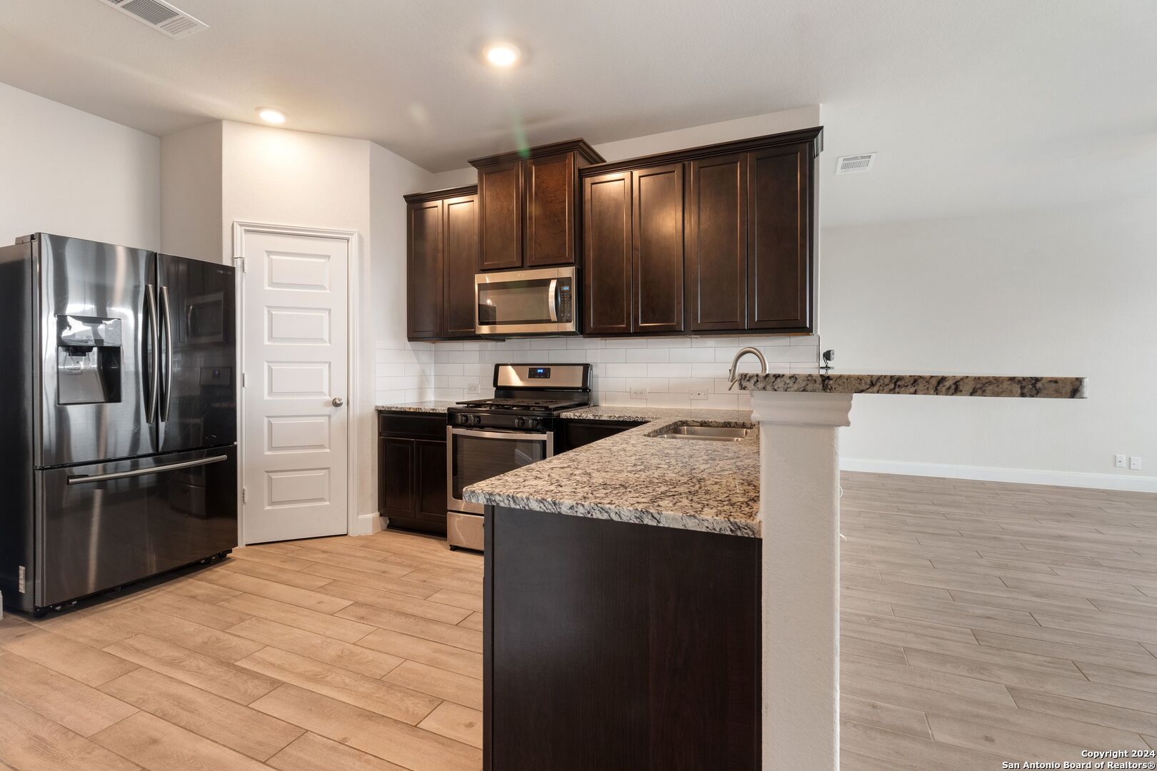 568 Lilac Shoals Cibolo TX 78108