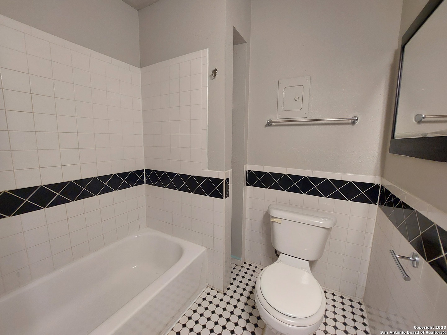455 Eleanor Avenue San Antonio TX 78209