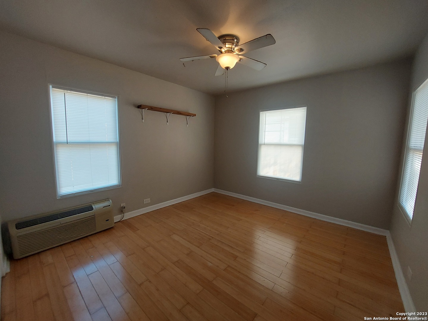 455 Eleanor Avenue San Antonio TX 78209