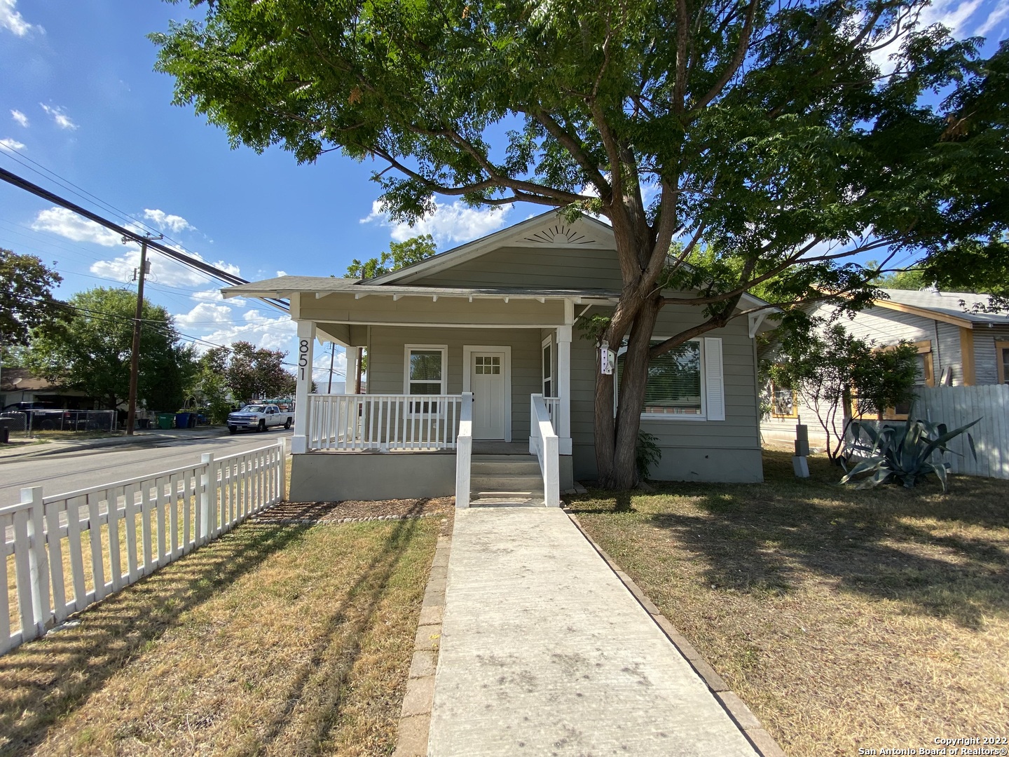 851 Texas Avenue San Antonio TX 78201