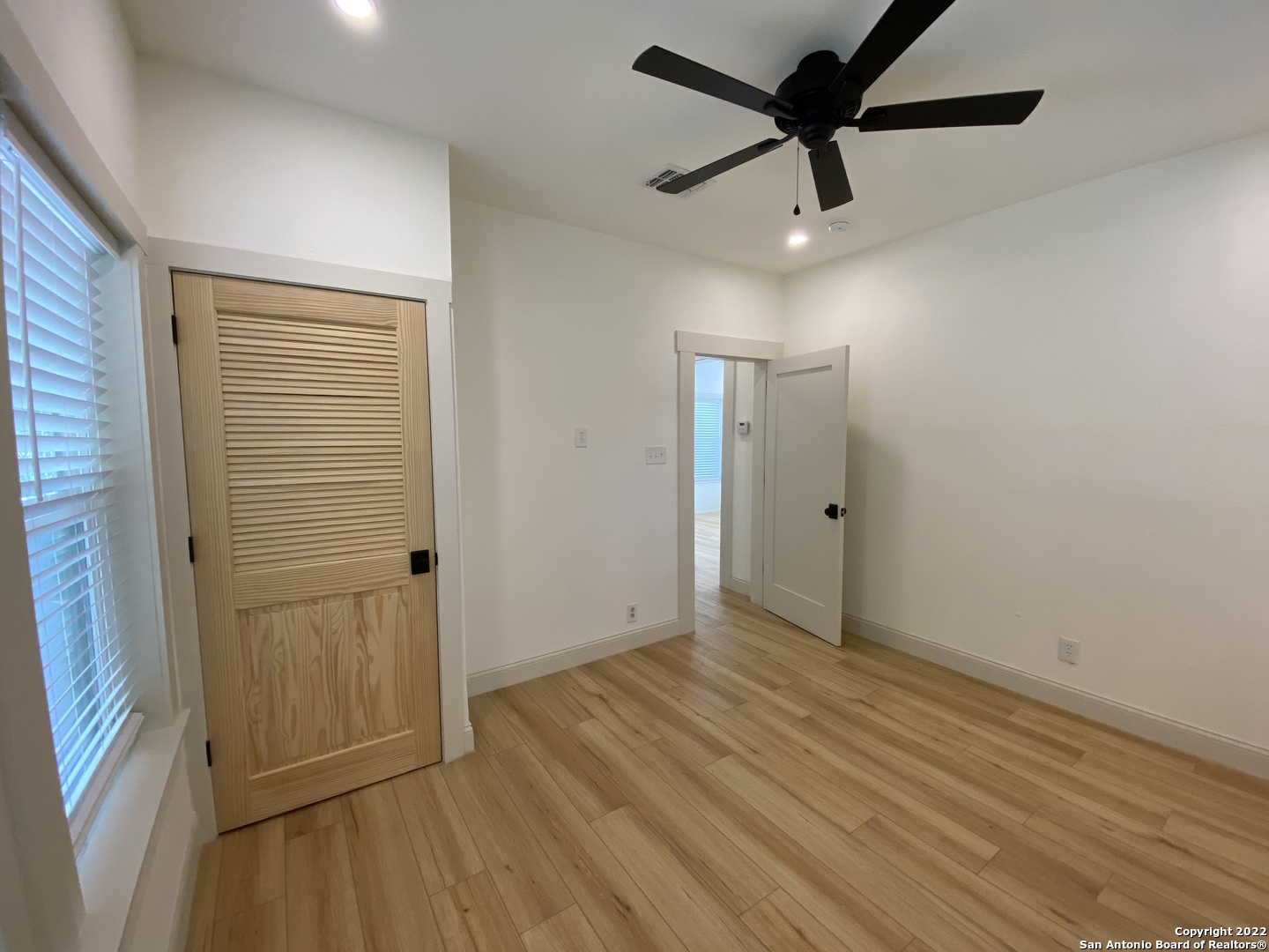 851 Texas Avenue San Antonio TX 78201