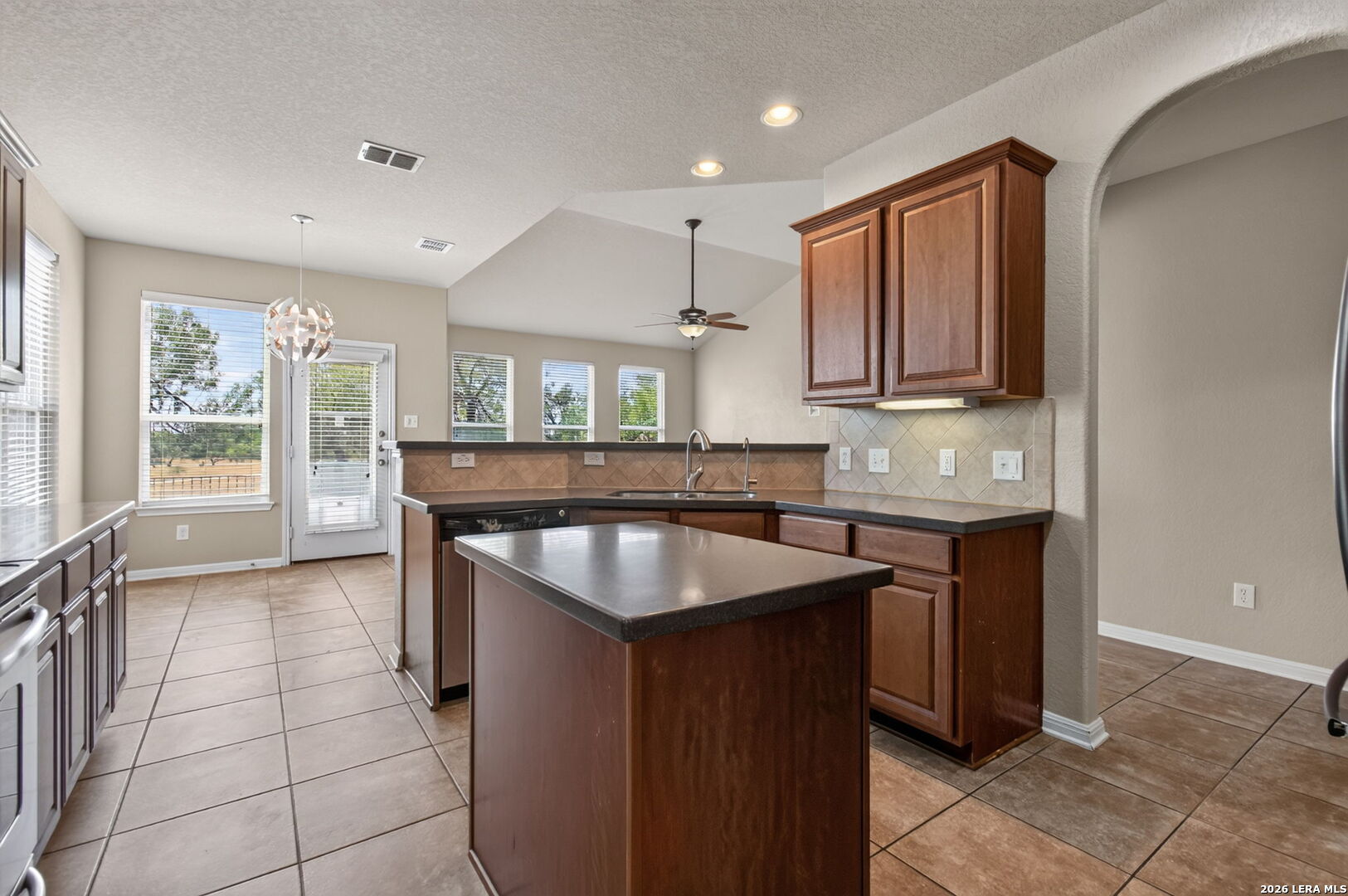 7230 Willow Rain San Antonio TX 78244