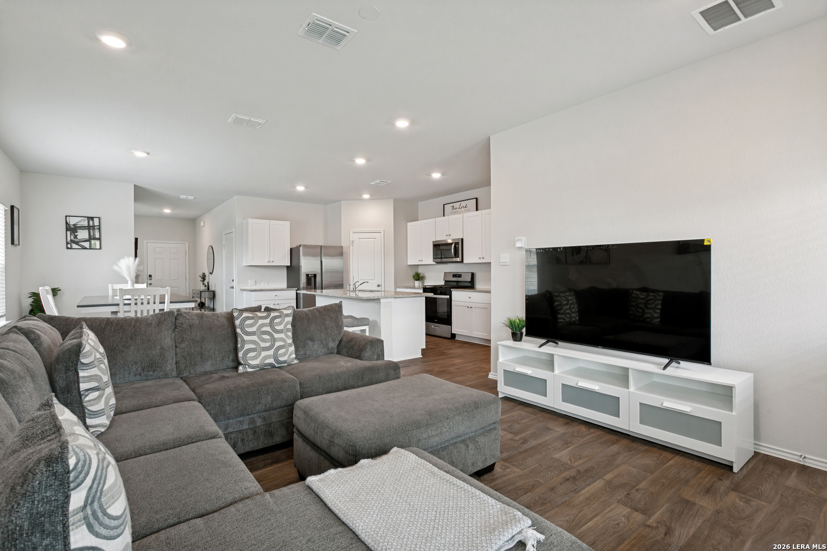 4638 Bontebok Drive Converse TX 78109