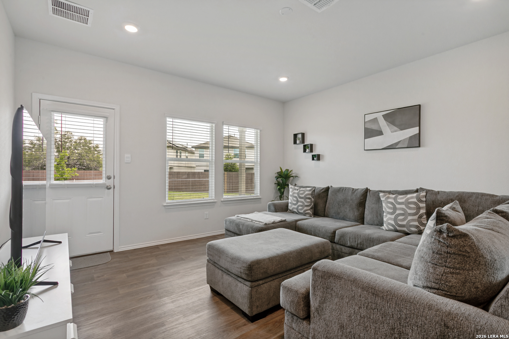 4638 Bontebok Drive Converse TX 78109