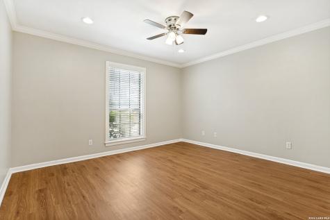 201 Ellwood #109 San Antonio TX 78209
