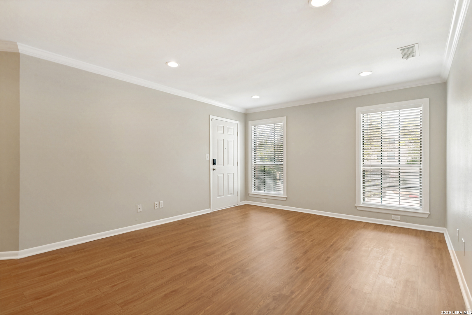 201 Ellwood #109 San Antonio TX 78209