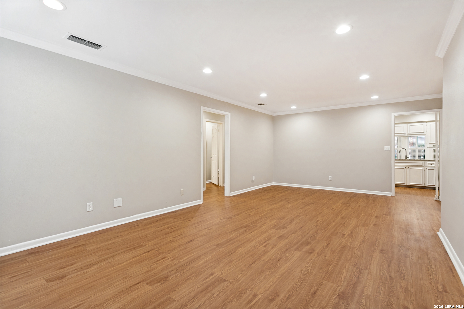 201 Ellwood #109 San Antonio TX 78209