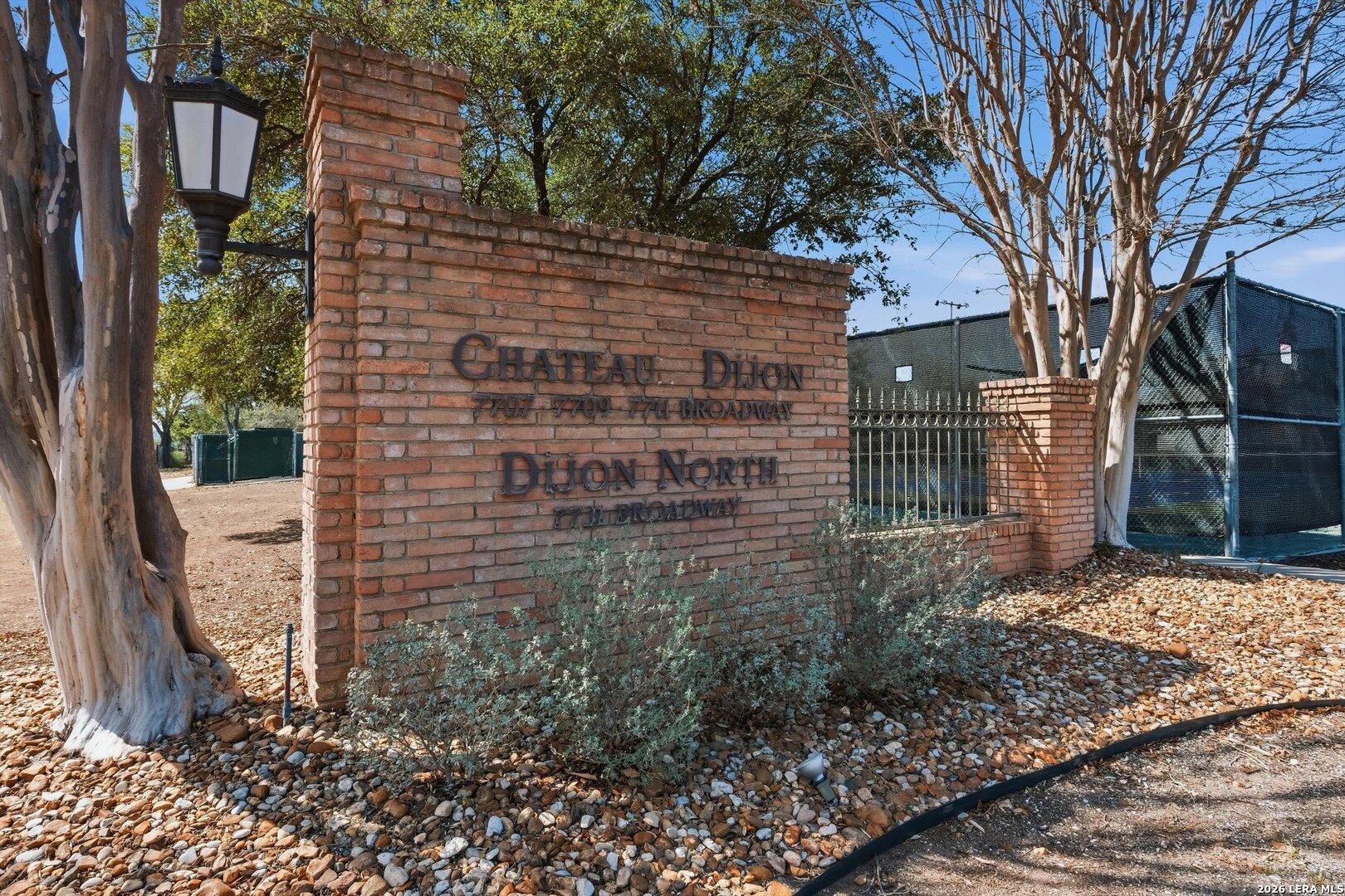 7709 Broadway San Antonio TX 78209