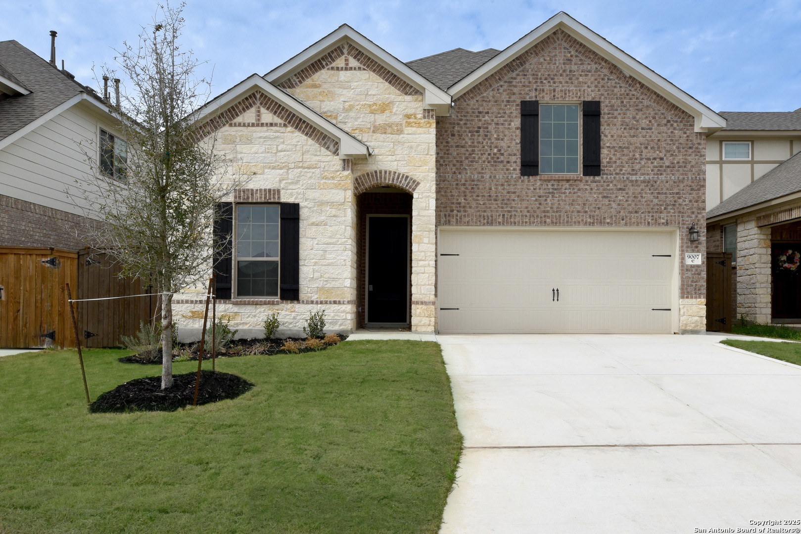 9007 Shady Mountain San Antonio TX 78254