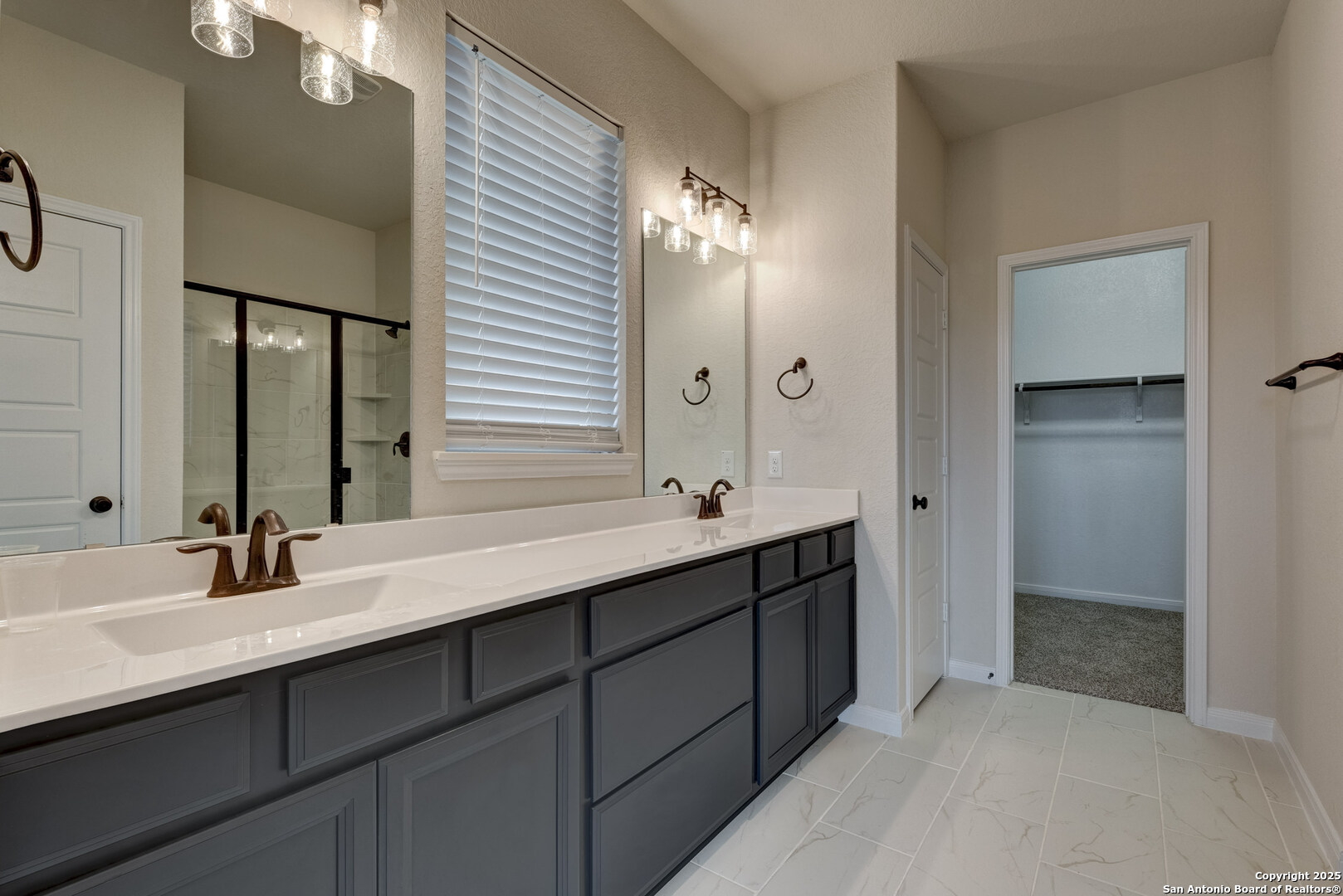 9007 Shady Mountain San Antonio TX 78254