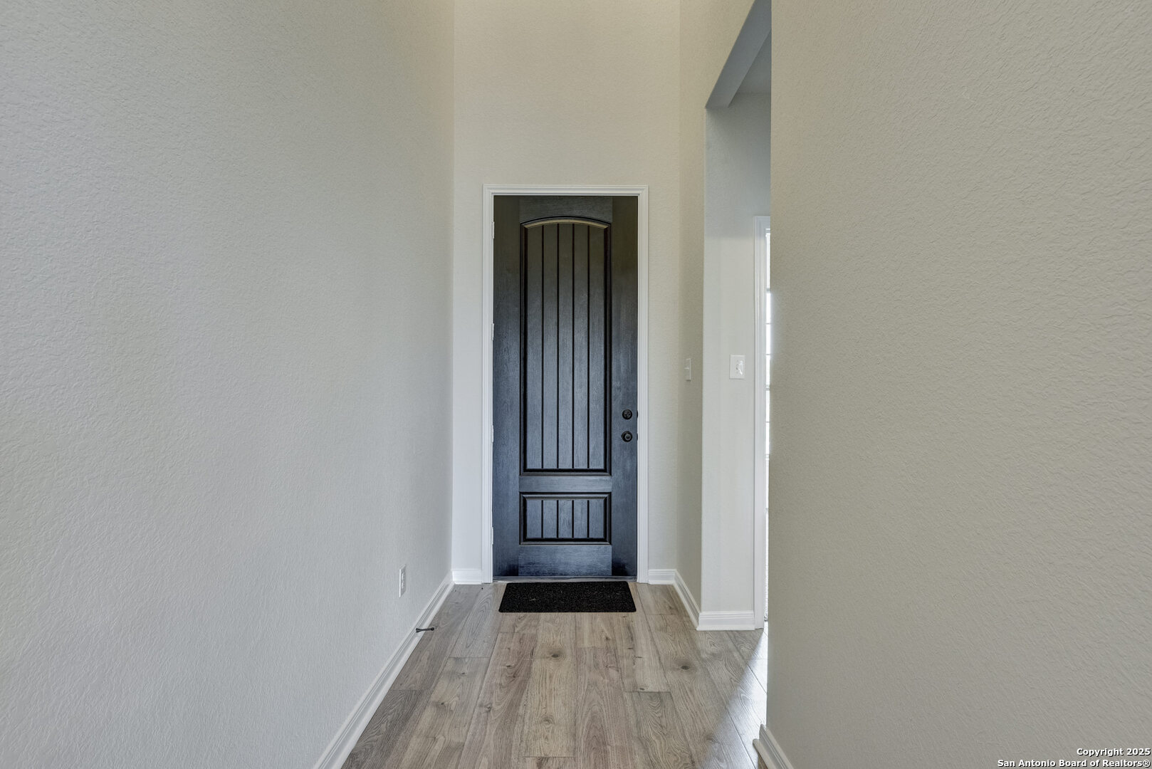 9007 Shady Mountain San Antonio TX 78254