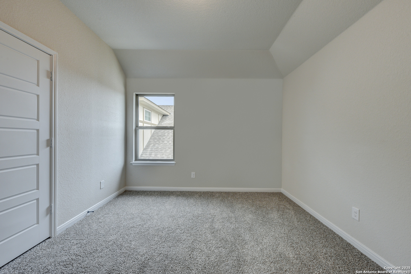 9007 Shady Mountain San Antonio TX 78254
