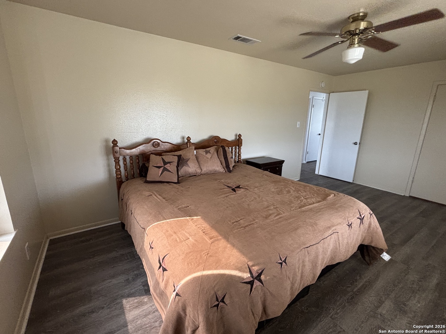 74 N Las Gallinas Pleasanton TX 78064