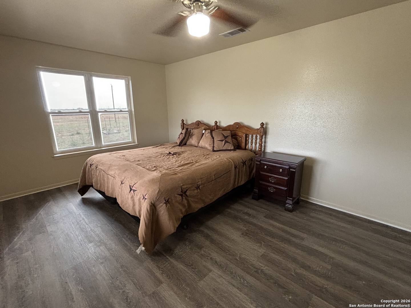 74 N Las Gallinas Pleasanton TX 78064