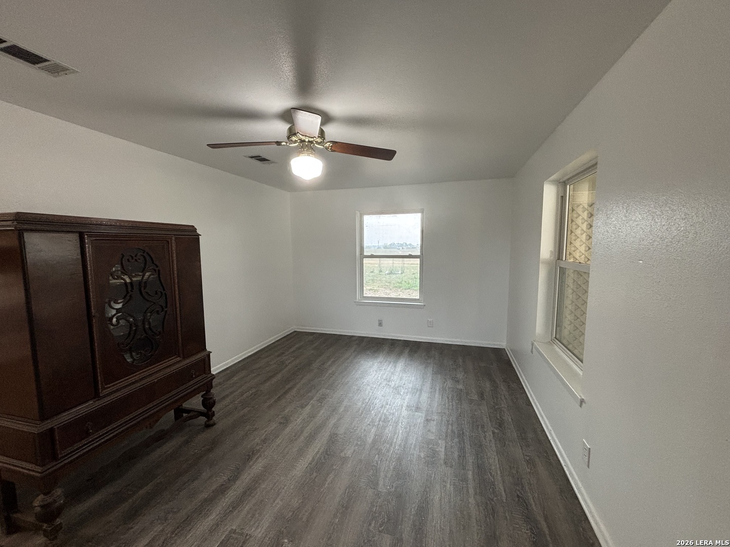 74 N Las Gallinas Pleasanton TX 78064