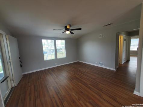 654 Santa Monica San Antonio TX 78212