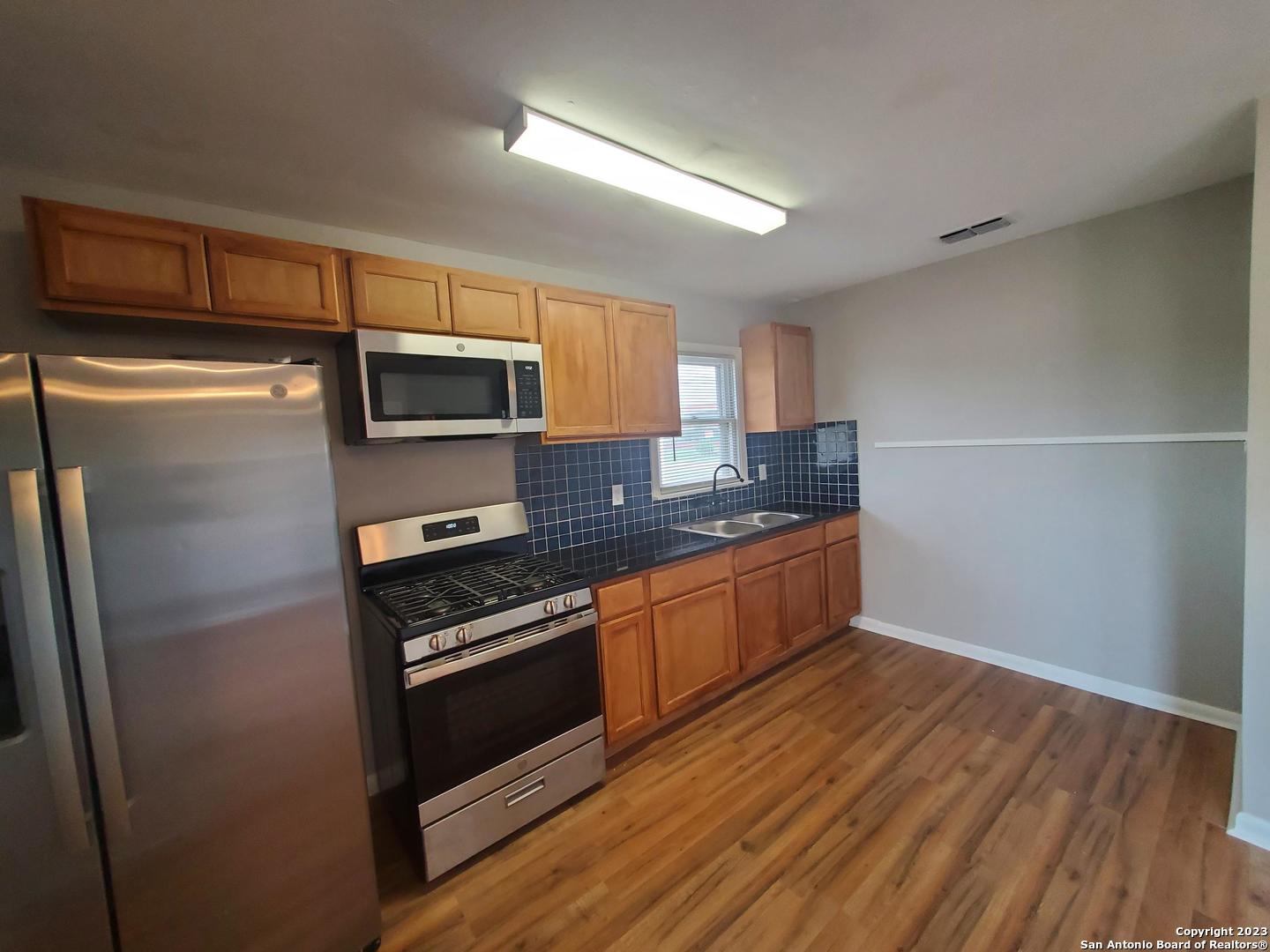 654 Santa Monica San Antonio TX 78212