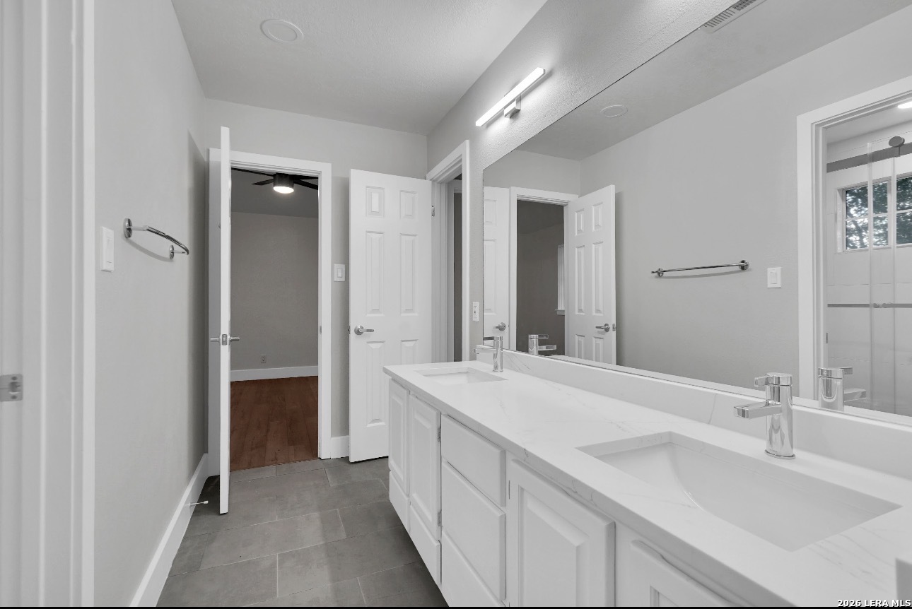 410 Shadowbluff Drive San Antonio TX 78216