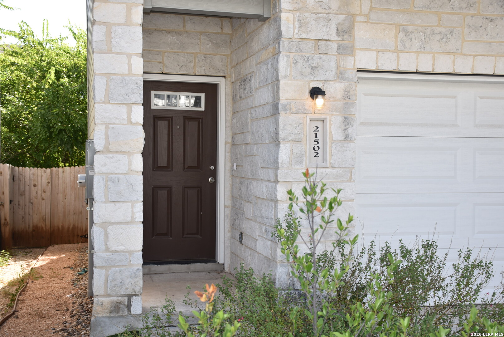 21502 James Charles San Antonio TX 78256
