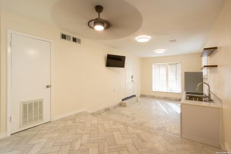 5009 San Francisco Avenue Laredo TX 78041