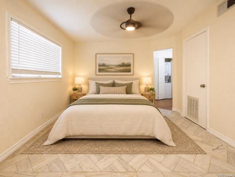 5009 San Francisco Avenue Laredo TX 78041