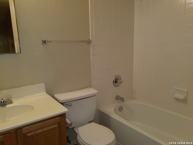 39 Weathering Creek San Antonio TX 78238