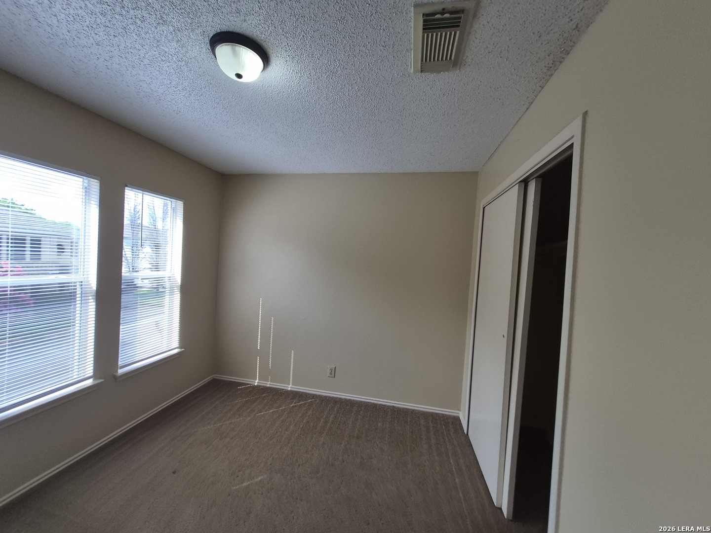 39 Weathering Creek San Antonio TX 78238
