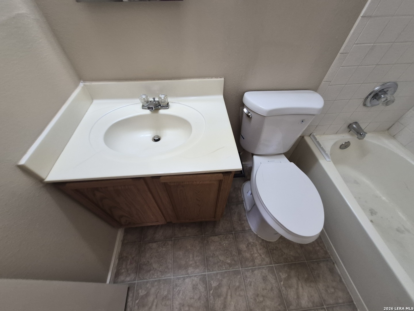 39 Weathering Creek San Antonio TX 78238