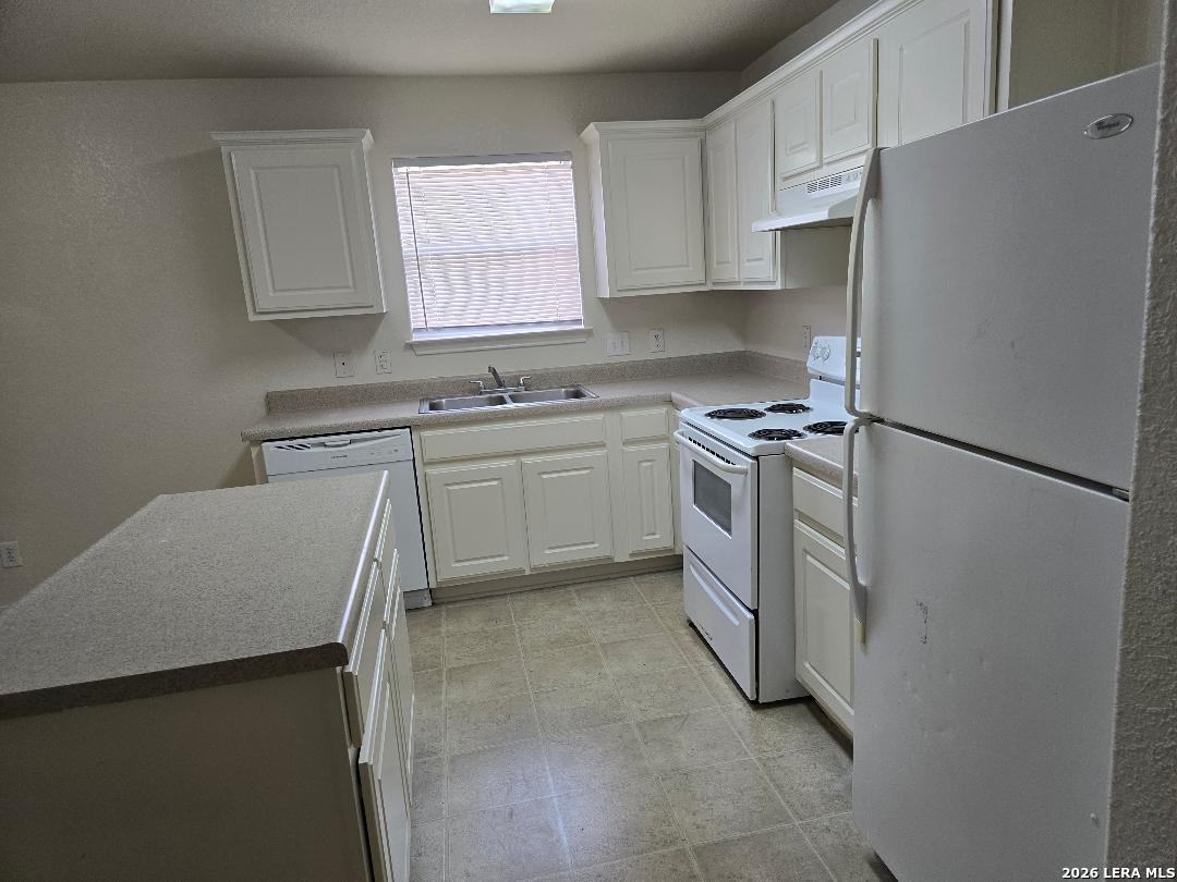 11207 Country Canyon San Antonio TX 78252