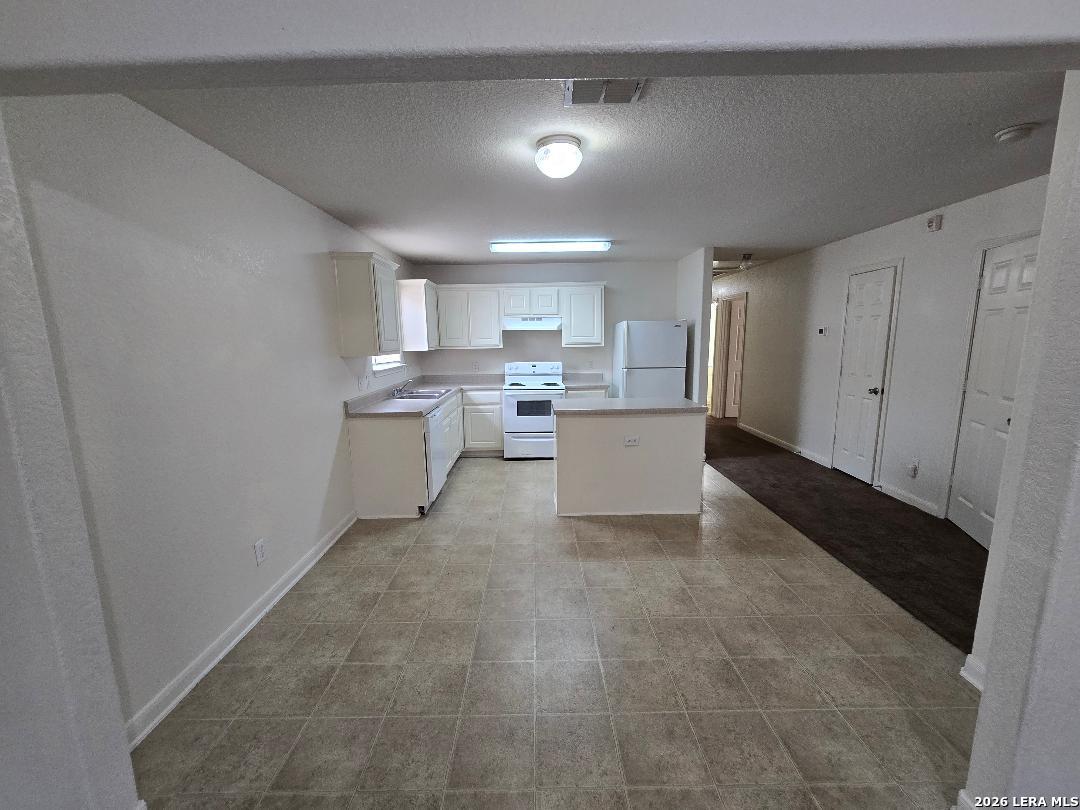11207 Country Canyon San Antonio TX 78252