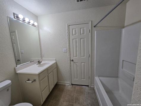 11207 Country Canyon San Antonio TX 78252