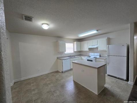 11207 Country Canyon San Antonio TX 78252