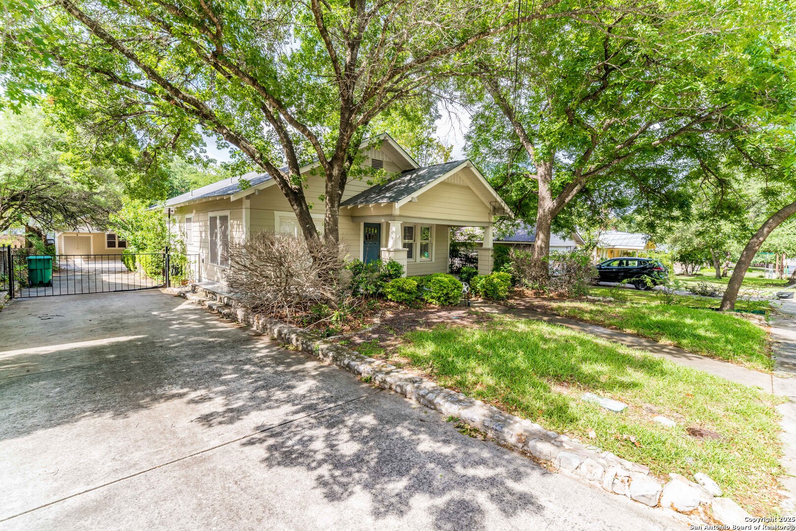 126 Normandy Avenue Alamo Heights TX 78209
