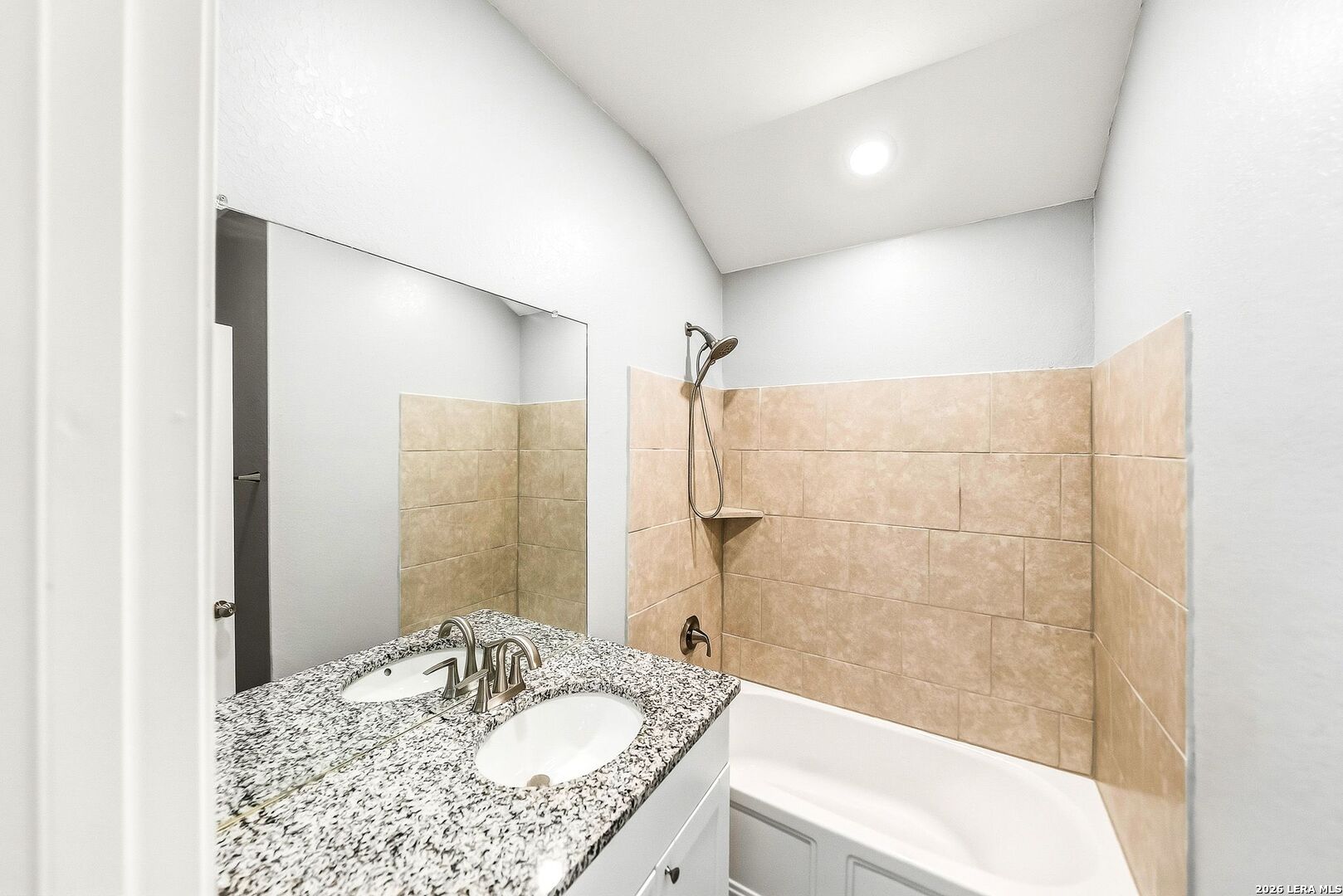 6827 Pail Place San Antonio TX 78252