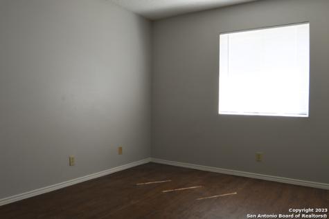 5527 Lochmoor San Antonio TX 78244