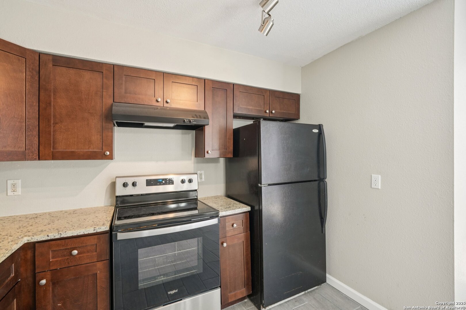 10609 Starcrest Drive San Antonio TX 78217