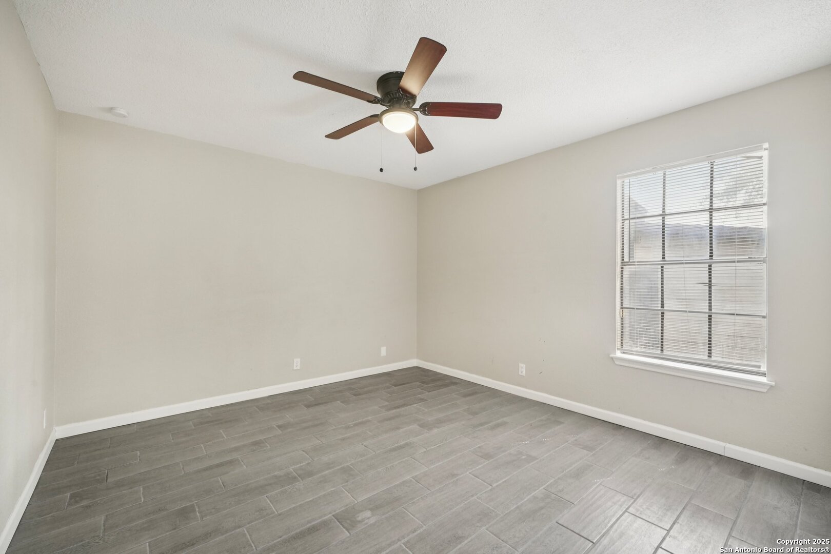 10609 Starcrest Drive San Antonio TX 78217
