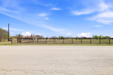 11421 Ware Seguin Schertz TX 78154