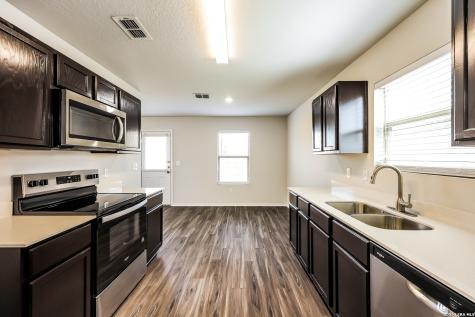 10610 Hunters Pond San Antonio TX 78224