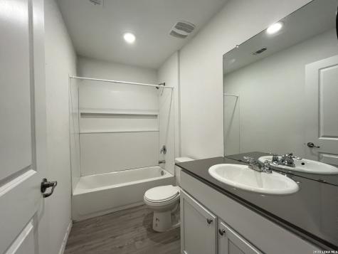 10042 Kersey Mill San Antonio TX 78224