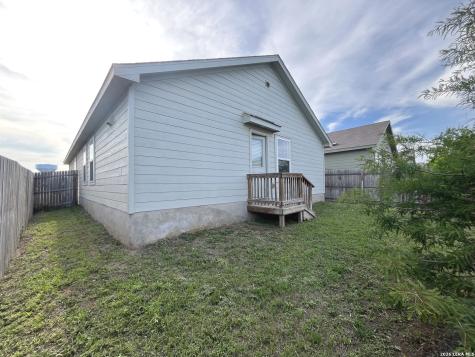 10042 Kersey Mill San Antonio TX 78224