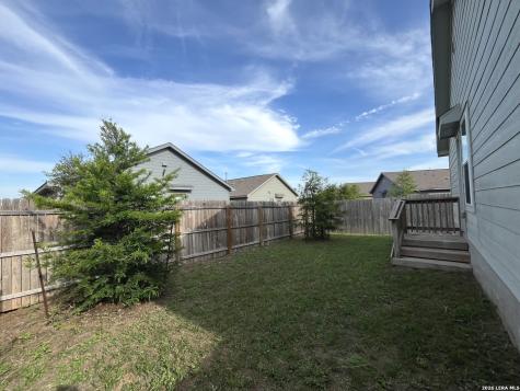 10042 Kersey Mill San Antonio TX 78224