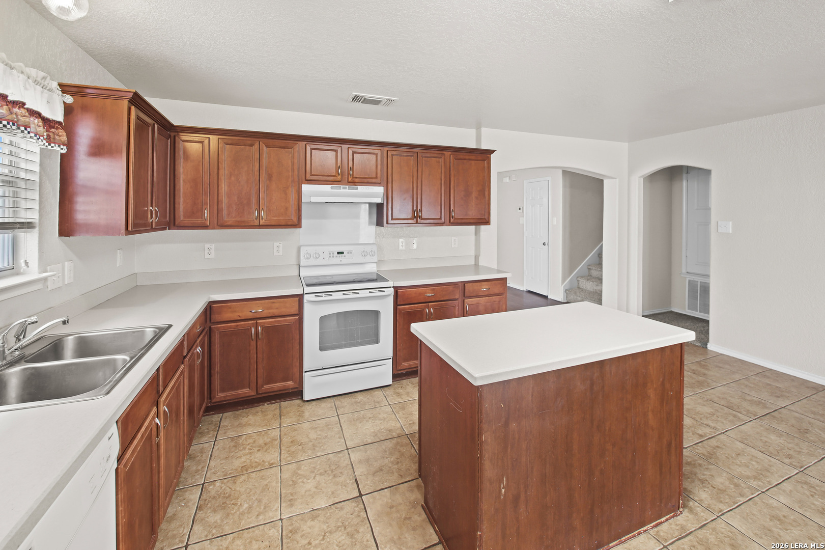 2127 Red Rock Crossing San Antonio TX 78245