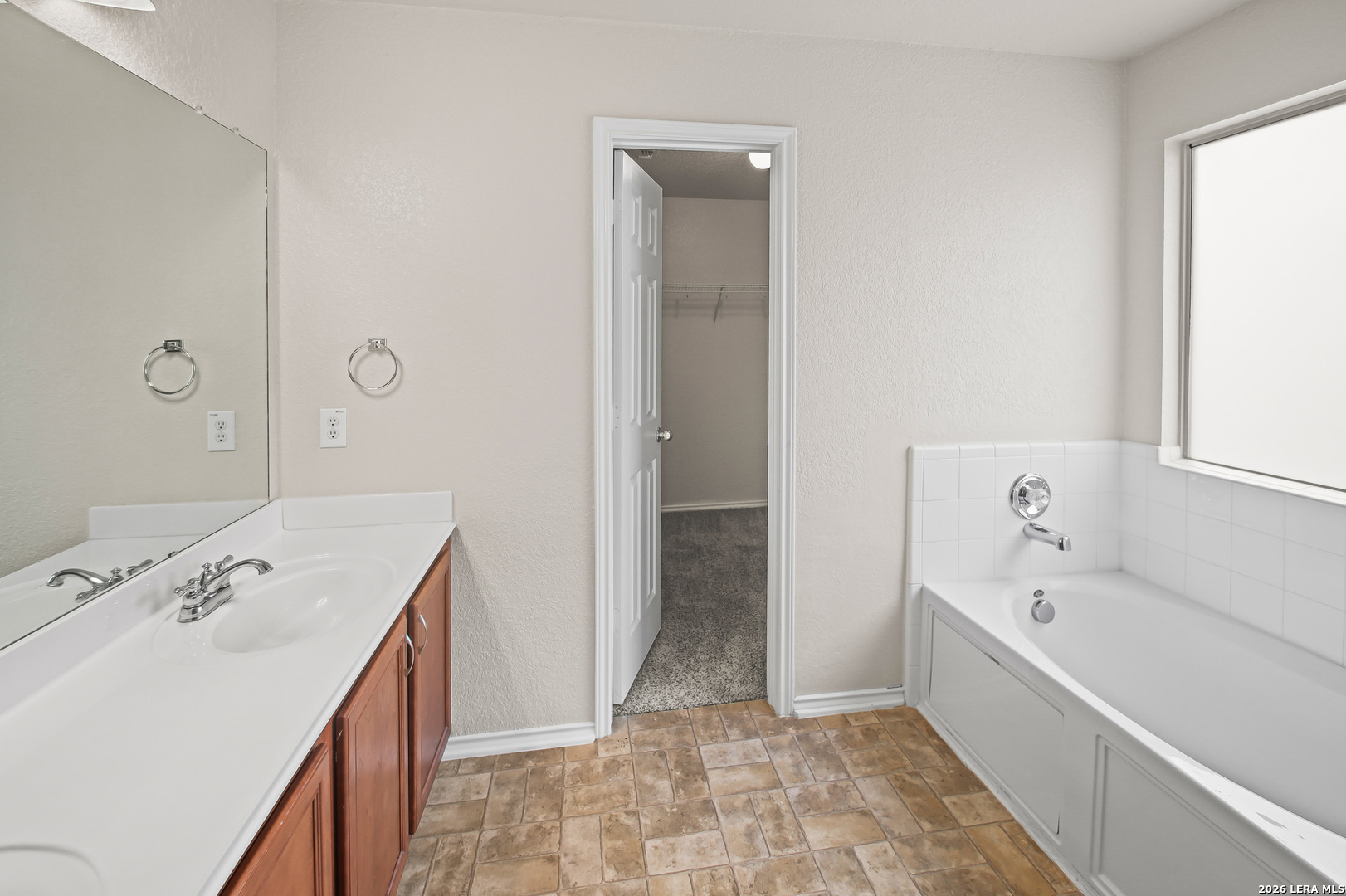 2127 Red Rock Crossing San Antonio TX 78245