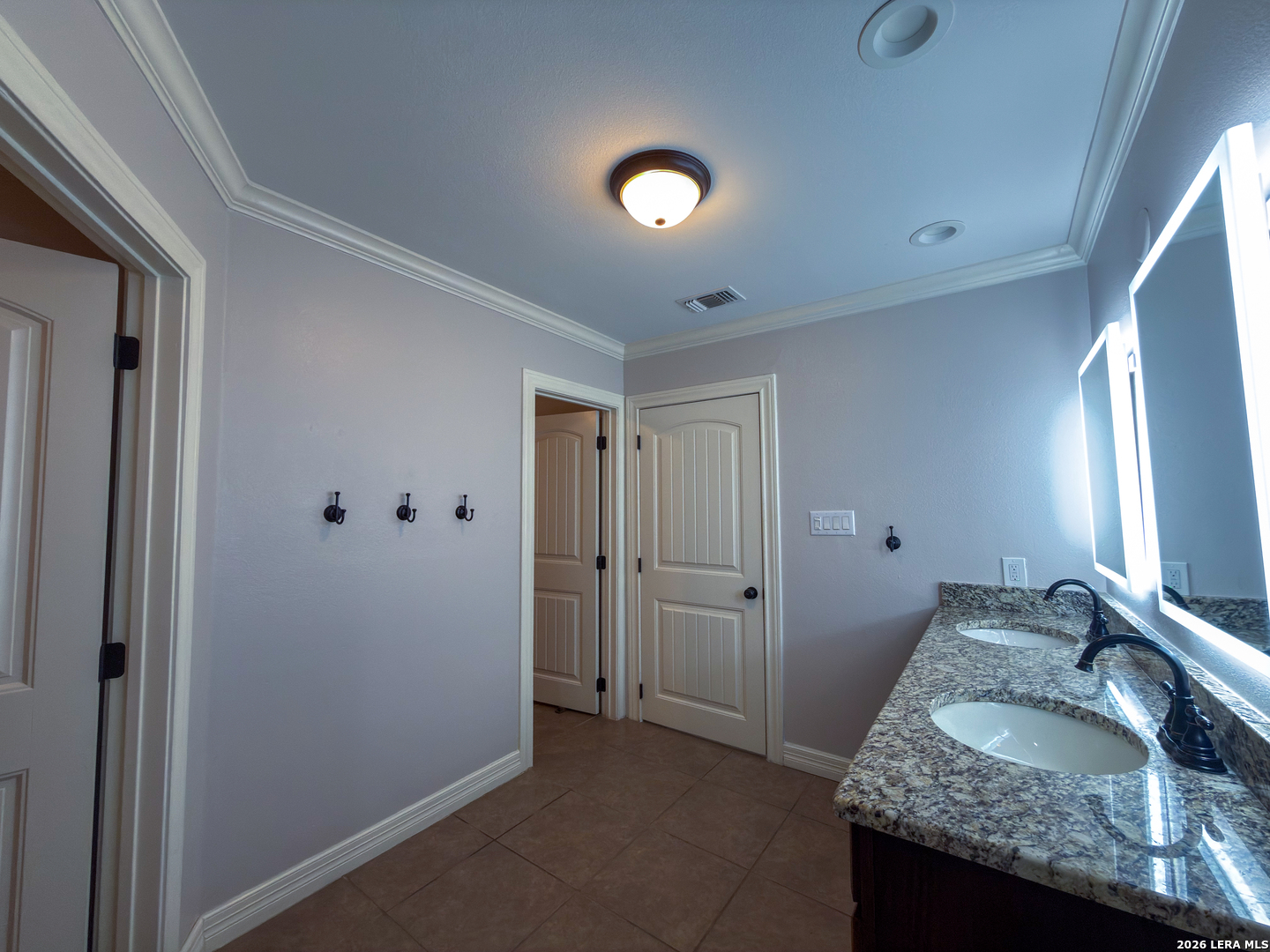 614 Shadywood Lane San Antonio TX 78216