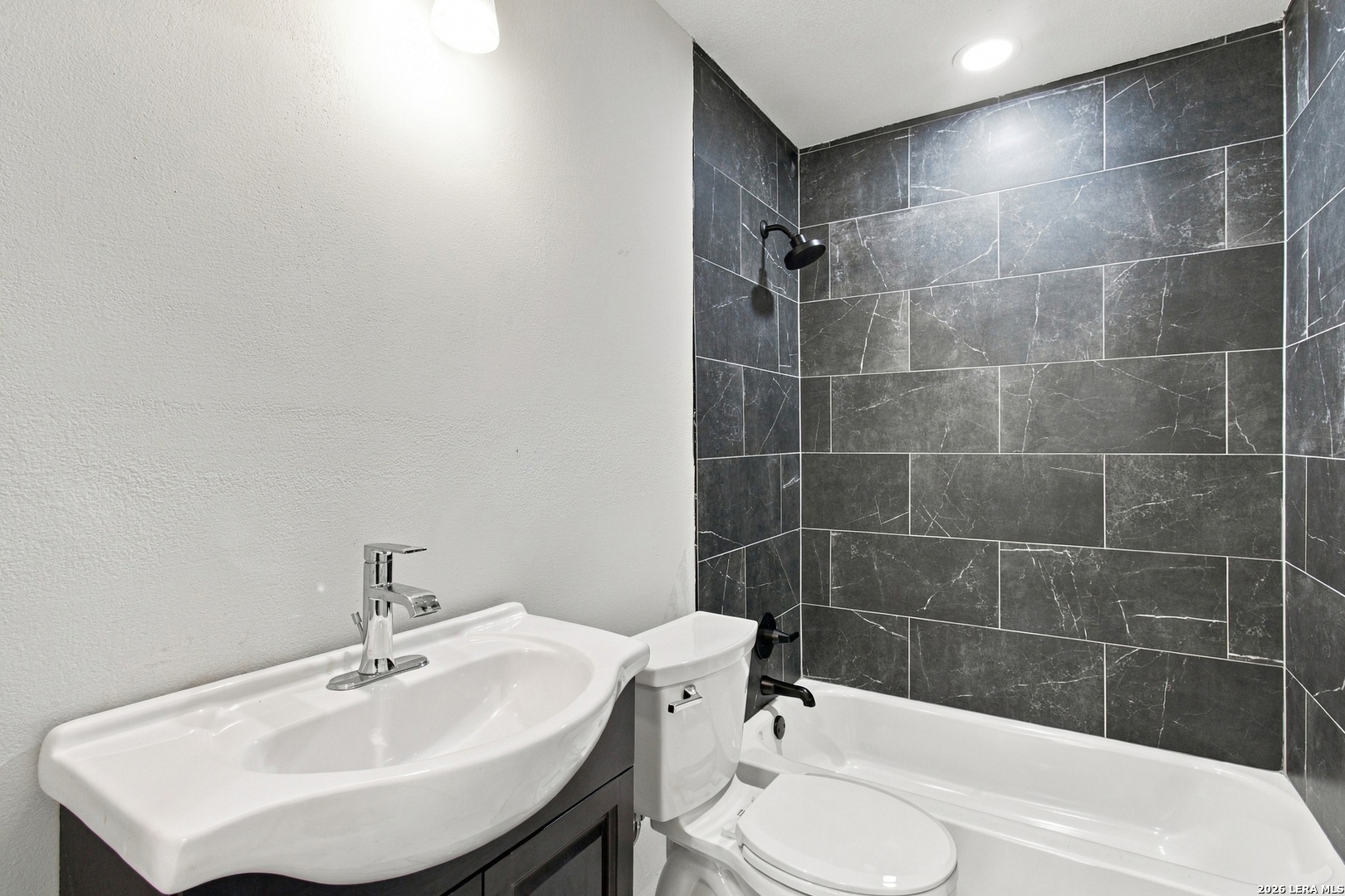 302 Mcdougal San Antonio TX 78223