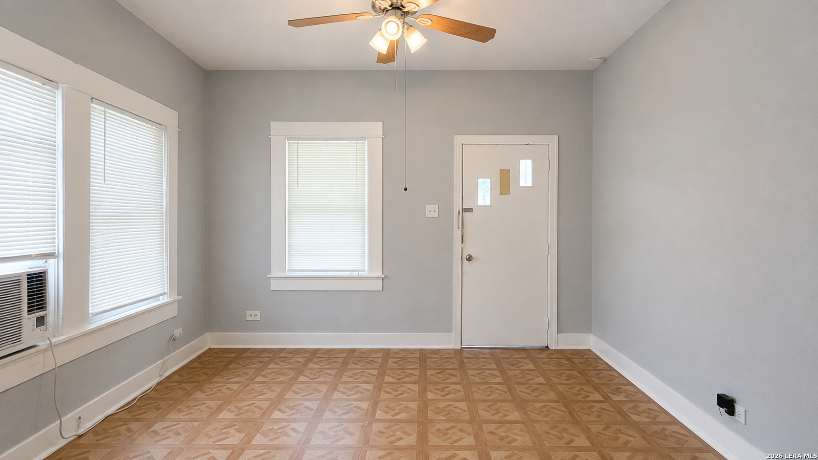 1319 Leal San Antonio TX 78207
