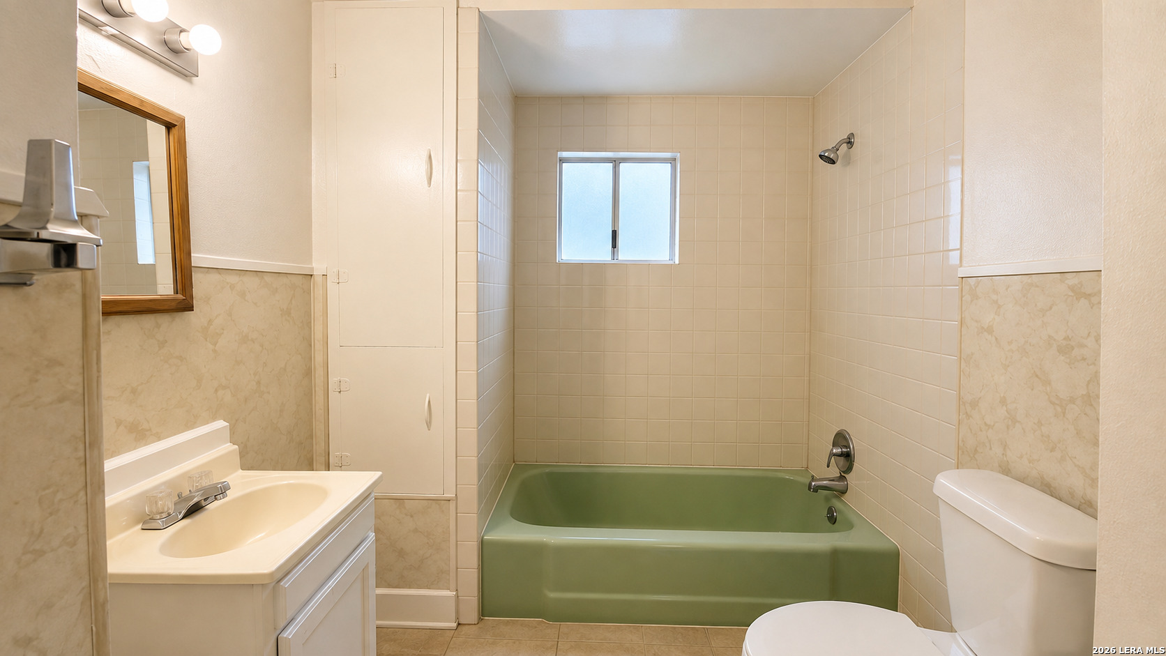 1319 Leal San Antonio TX 78207