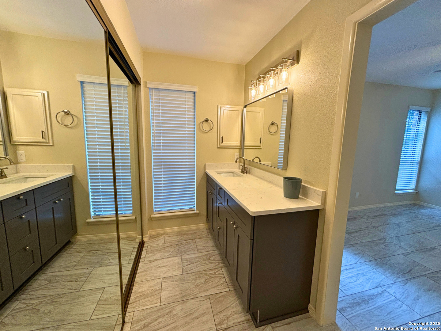 2542 Babcock Road San Antonio TX 78229